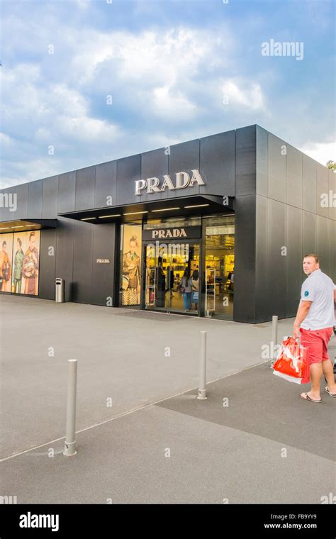 prada metzingen outlet